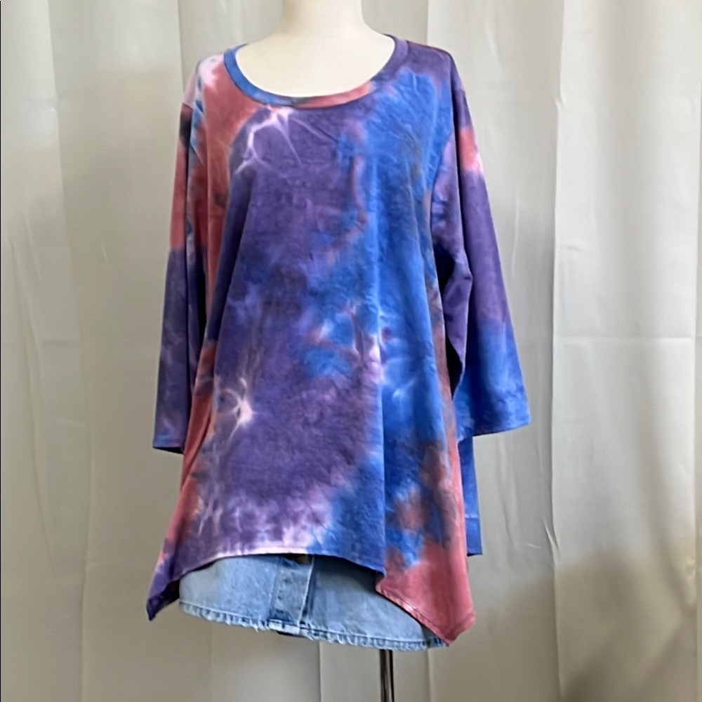 Green Envelope Tie-Dye Tunic - Blue and Purple